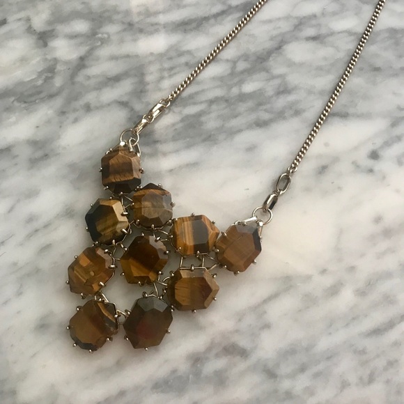 Kendra Scott Jewelry - SOLD Beth Bib Necklace